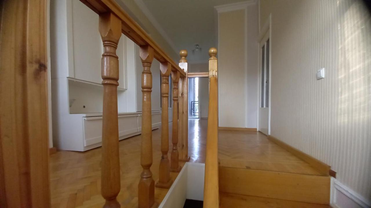 Baleni Apartment Sisian Екстериор снимка